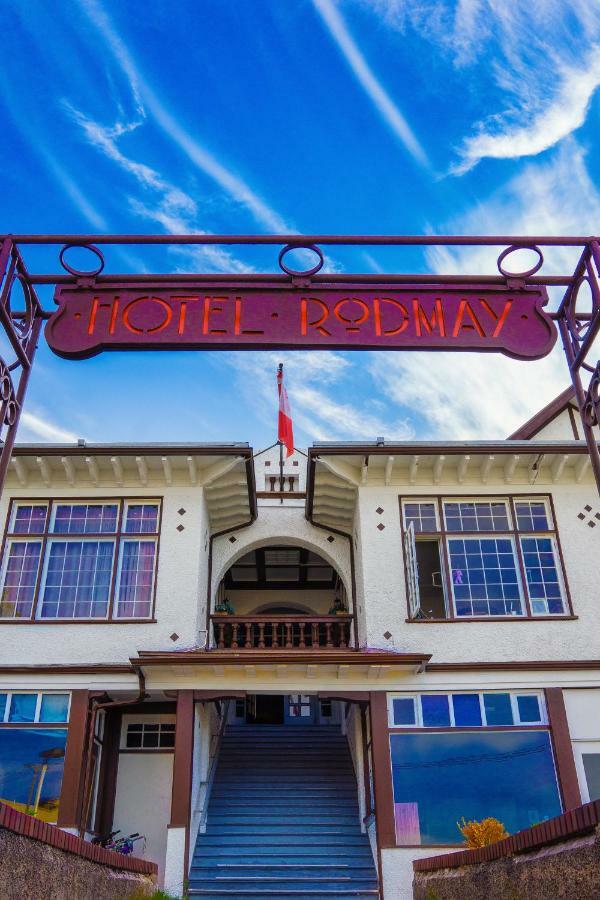 Rodmay Hotel Пауэлл-Ривер Экстерьер фото